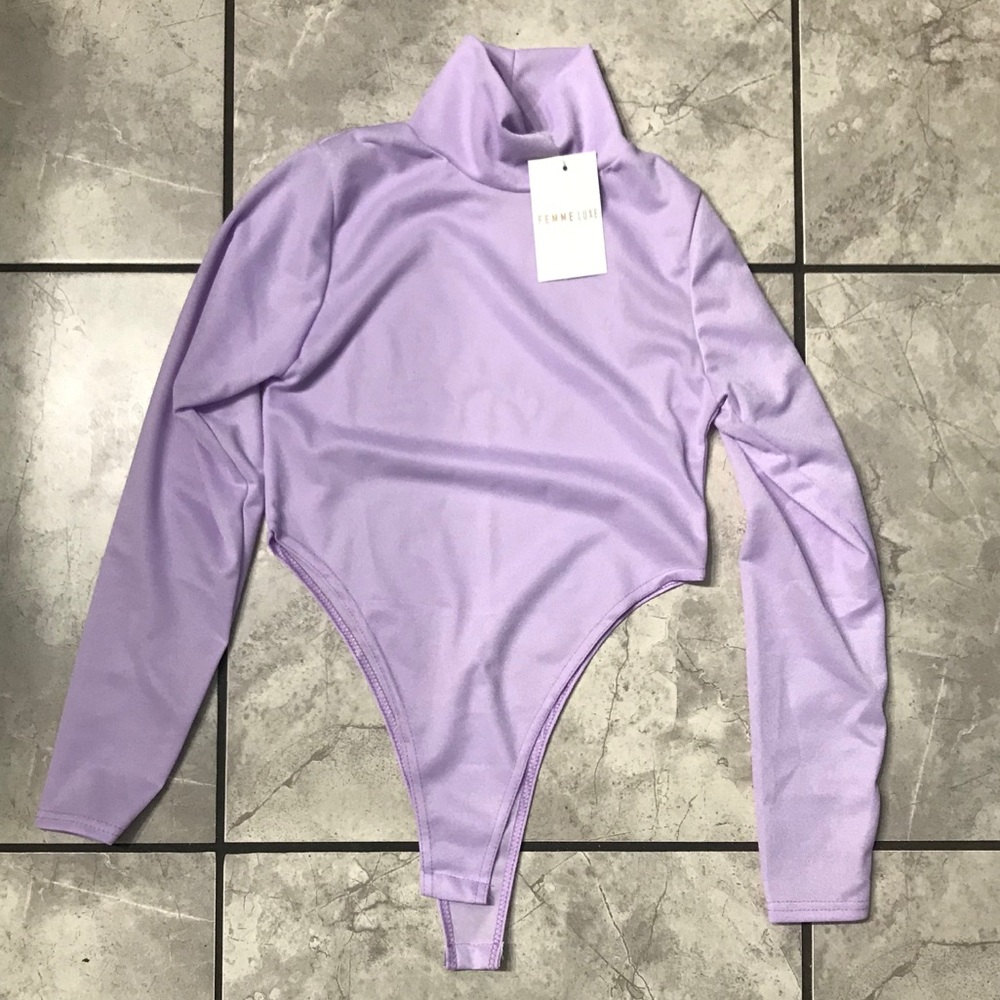 Side Cut Bodysuit - Picture 7 of 7